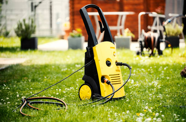 Animal Enclosure Cleaning in Vermillion, SD